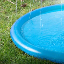CoolPets Splash Pool Sproeier -Hondenbenodigdheden Winkel coolpets splash pool sproeier 174283 1000 none