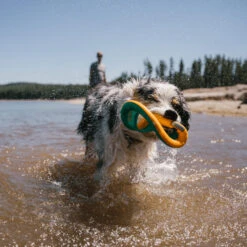 Ruffwear Hydro Plane Floating Throw Toy -Hondenbenodigdheden Winkel ruffwear hydro plane floating throw toy 200810 2000 none